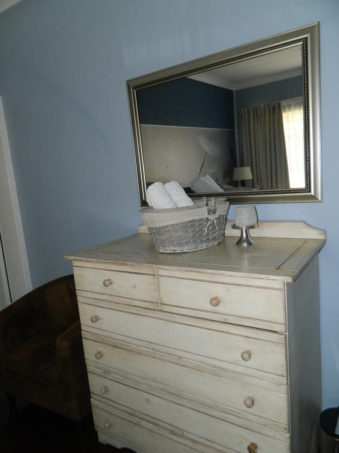 Guest House Gabby Klerksdorp Bagian luar foto